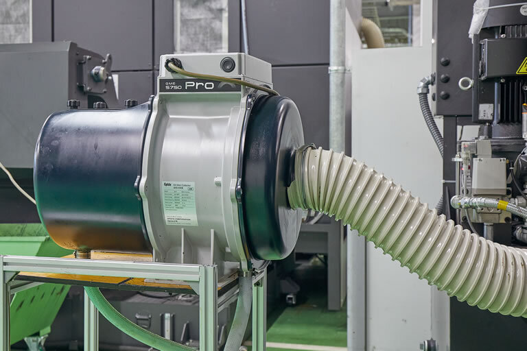 การรวบรวมละอองน้ำมันสำหรับเครื่องมือกล