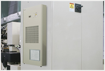400V